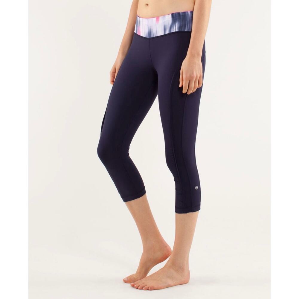 Lululemon Run Sun Sprinter Crop Leggings Women’s 6 Deep Indigo Athletic Yoga